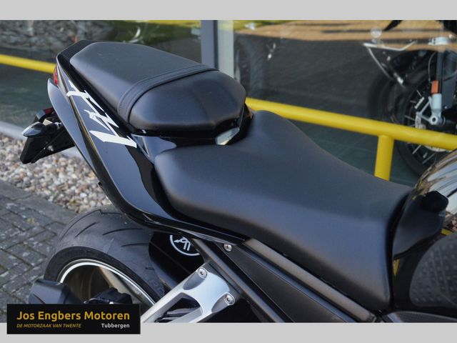 yamaha - fz-1-n-fazer-abs