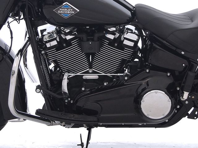 harley-davidson - heritage-softail-classic-114-flhcs