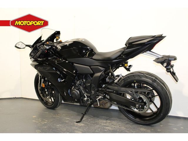 yamaha - r7