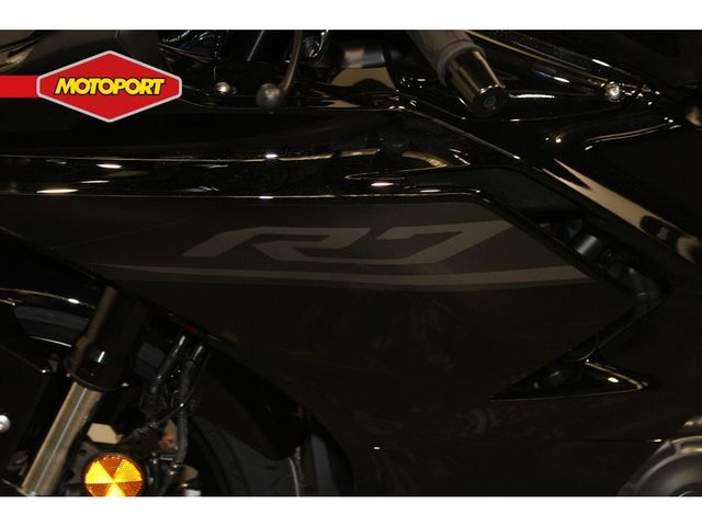 yamaha - r7