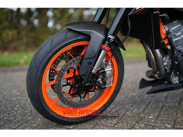 ktm - 890-duke-r