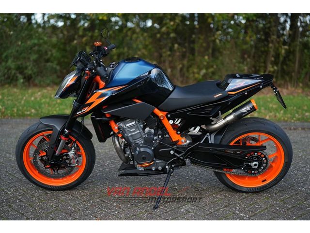 ktm - 890-duke-r