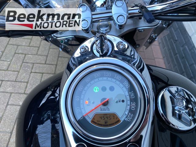 kawasaki - vn-1600-classic-tourer