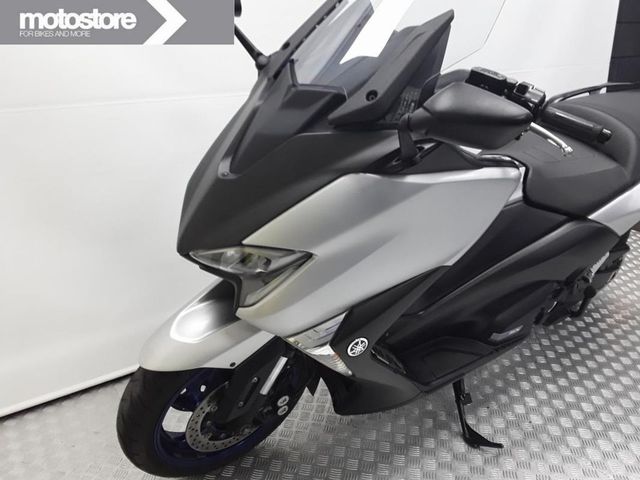yamaha - xp-530-t-max
