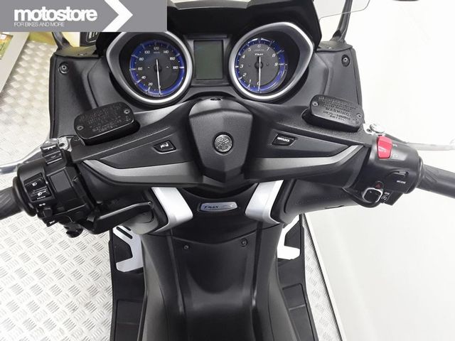 yamaha - xp-530-t-max