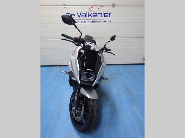 suzuki - gsx-s-1000-katana