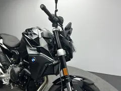 BMW F 900 R Pulse Edition 2026 nieuw – foto 10 van 12