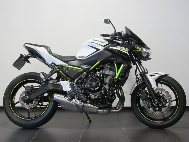 kawasaki - z650