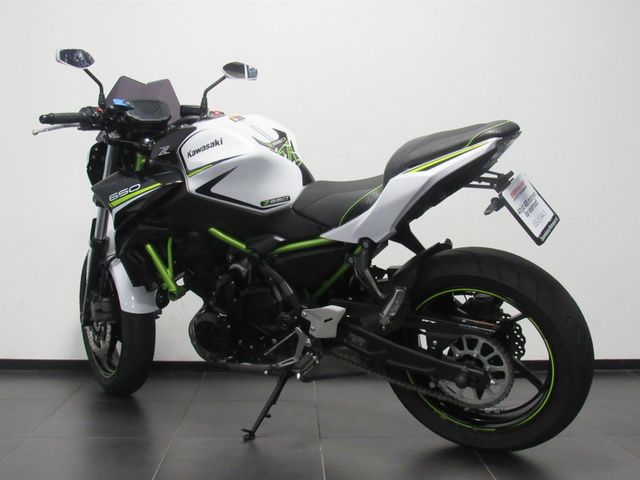 kawasaki - z650