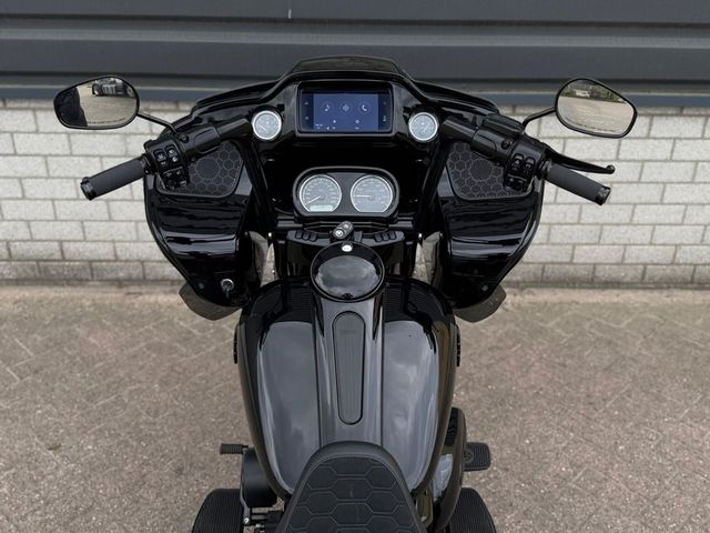 harley-davidson - road-glide-3