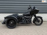 HARLEY-DAVIDSON ROAD GLIDE 3
