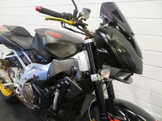 aprilia - tuono-1000-r