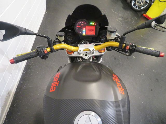 aprilia - tuono-1000-r