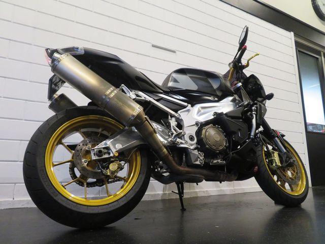 aprilia - tuono-1000-r