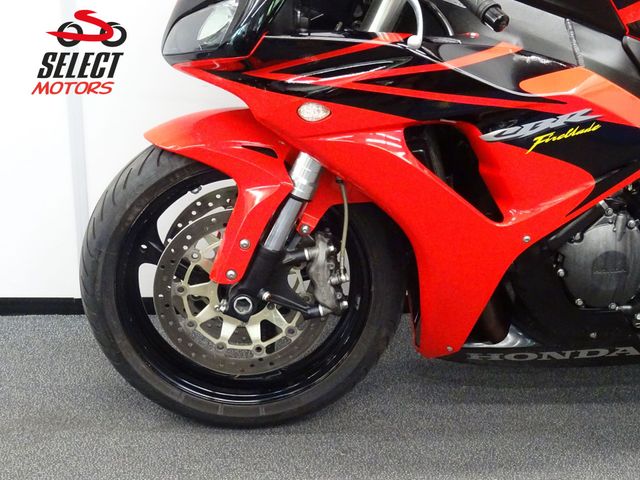 honda - cbr-1000-rr-fireblade