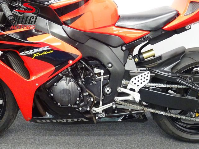 honda - cbr-1000-rr-fireblade