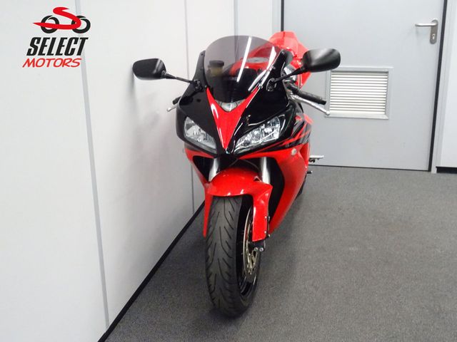 honda - cbr-1000-rr-fireblade