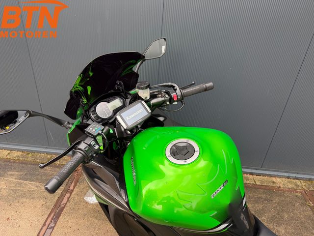 kawasaki - z-1000-sx-abs