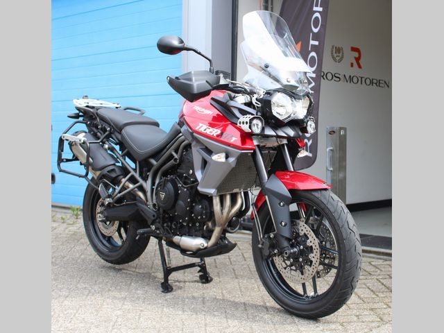 triumph - tiger-800-xrt