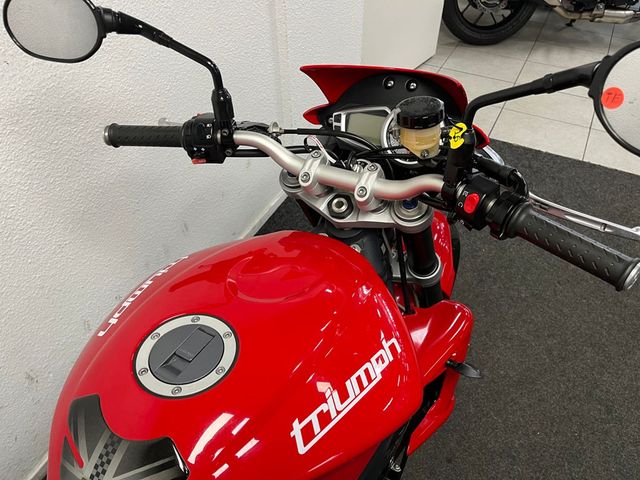 triumph - street-triple-675