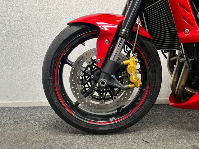 triumph - street-triple-675