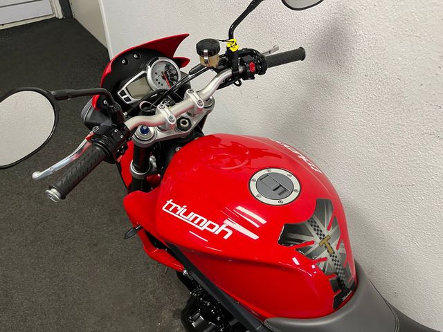 triumph - street-triple-675