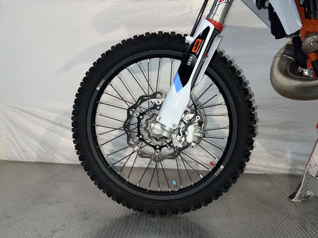 ktm - 250-exc-six-days