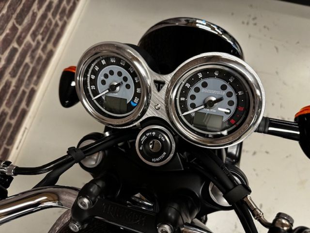 triumph - bonneville-t-100