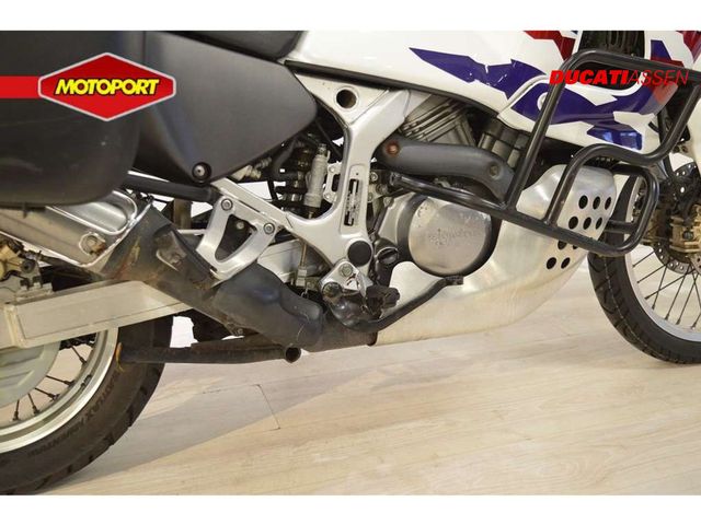 honda - xrv-750-africa-twin
