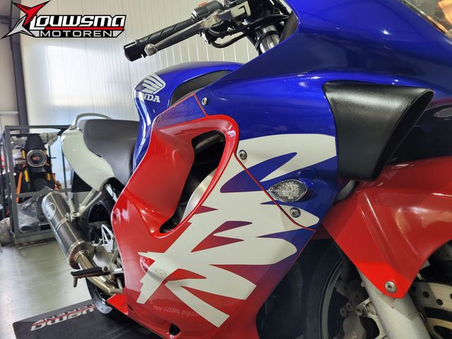 honda - cbr-600-f