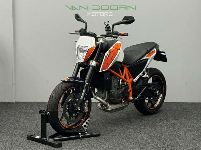ktm - 690-duke