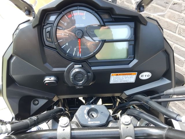 suzuki - v-strom-dl-1000