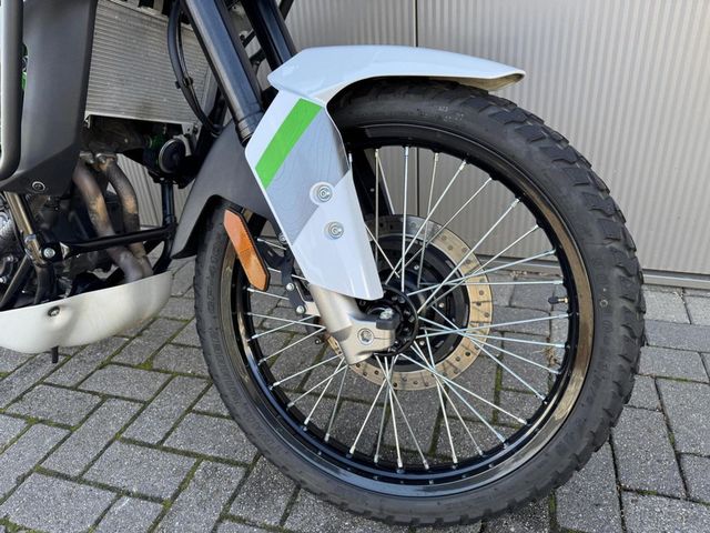 kawasaki - kle-500-se