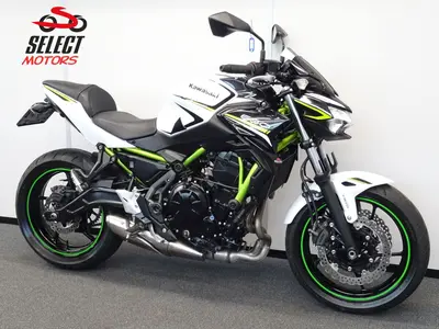 KAWASAKI Z650 – foto 4