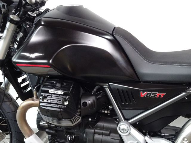 moto-guzzi - v-85-tt