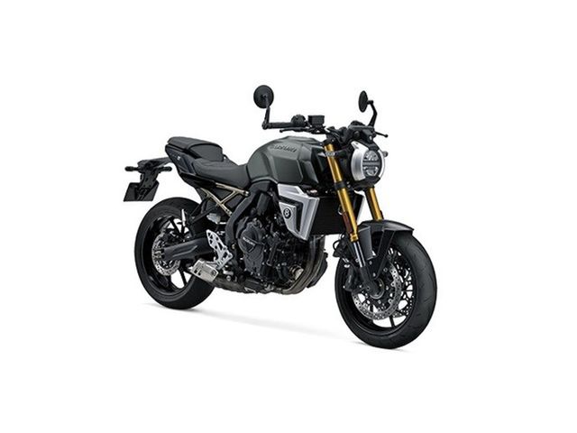 suzuki - gsx-8t