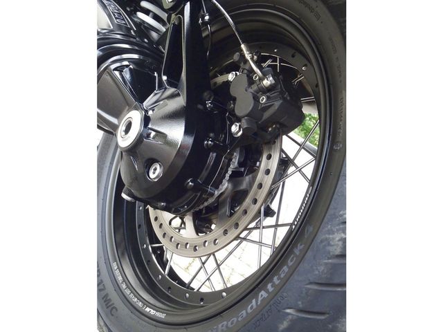 triumph - tiger-explorer-xcx