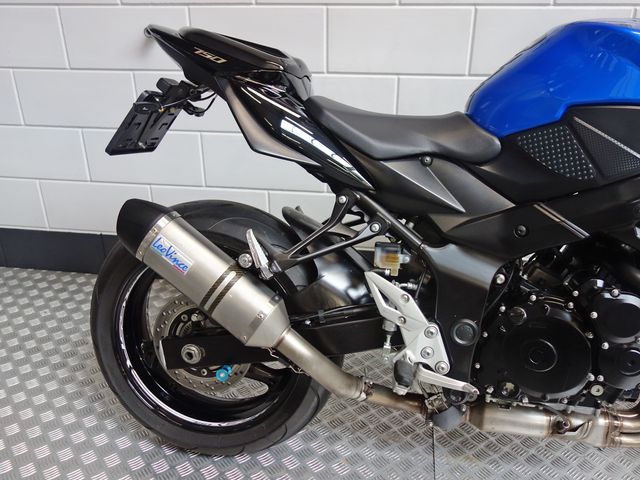 suzuki - gsr-750-a