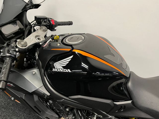 honda - cbr-650-r