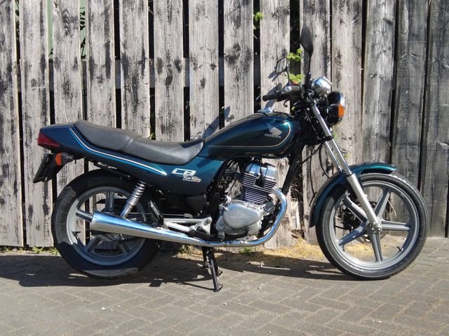 honda - cb-250-two-fifty