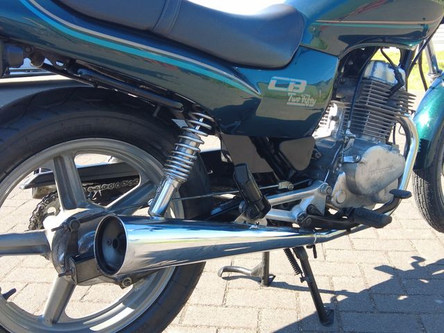 honda - cb-250-two-fifty