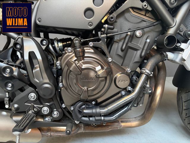 yamaha - xsr-700-abs