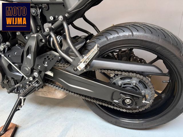 yamaha - xsr-700-abs