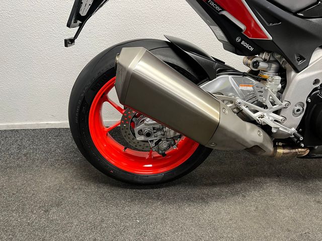 aprilia - tuono-v4-factory