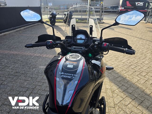 kawasaki - versys-650-grand-tourer