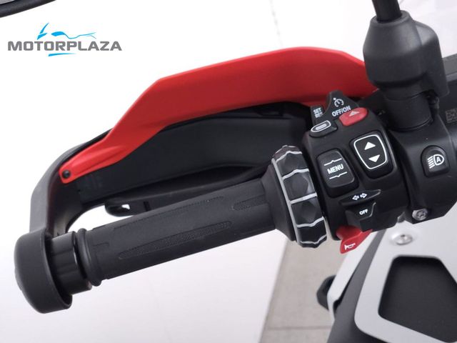 bmw - r-1300-gs-adventure