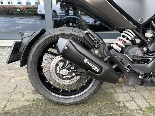 husqvarna - svartpilen-401