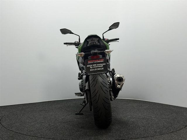 kawasaki - z900