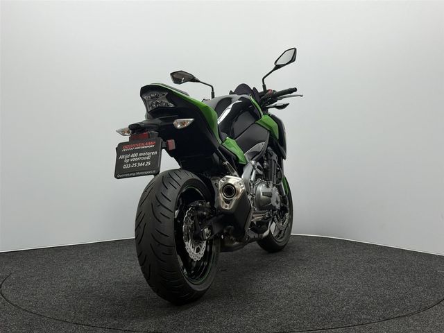 kawasaki - z900