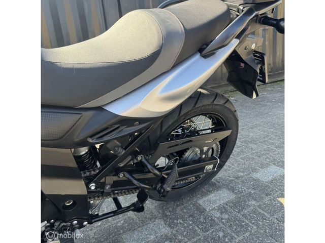 suzuki - v-strom-650-xta